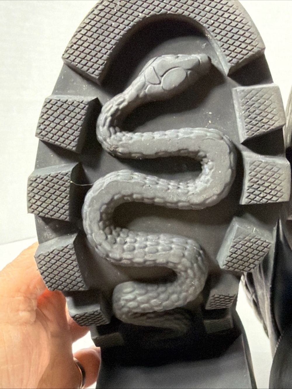 Gucci APOLLO CALFSKIN GG SUPREME NAPPA SAMOA QUILTED LACE UP ANKLE BOOTS 36.5 - Picture 11 of 16